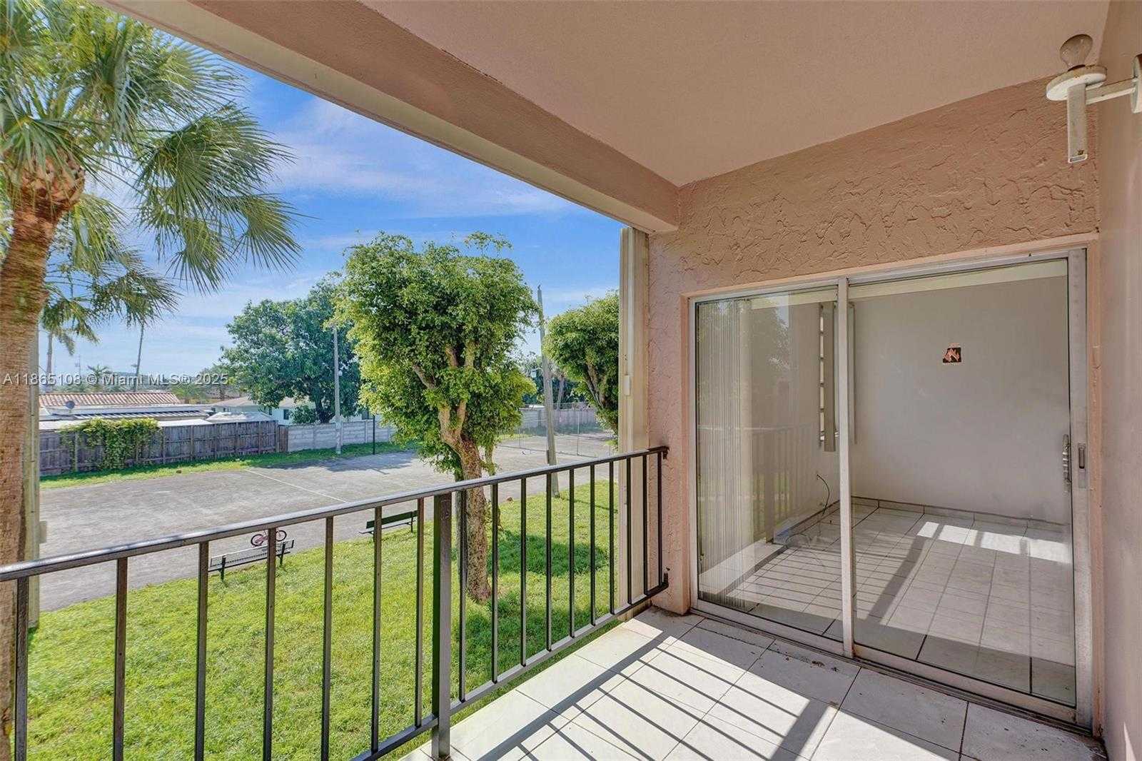 Small Image of 1900 WEST 68TH ST #C203, Hialeah Number 15