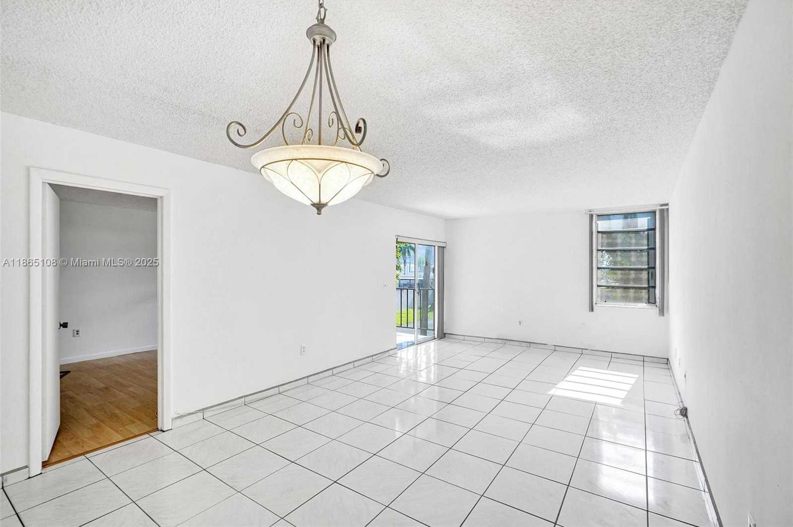 Small Image of 1900 WEST 68TH ST #C203, Hialeah Number 4