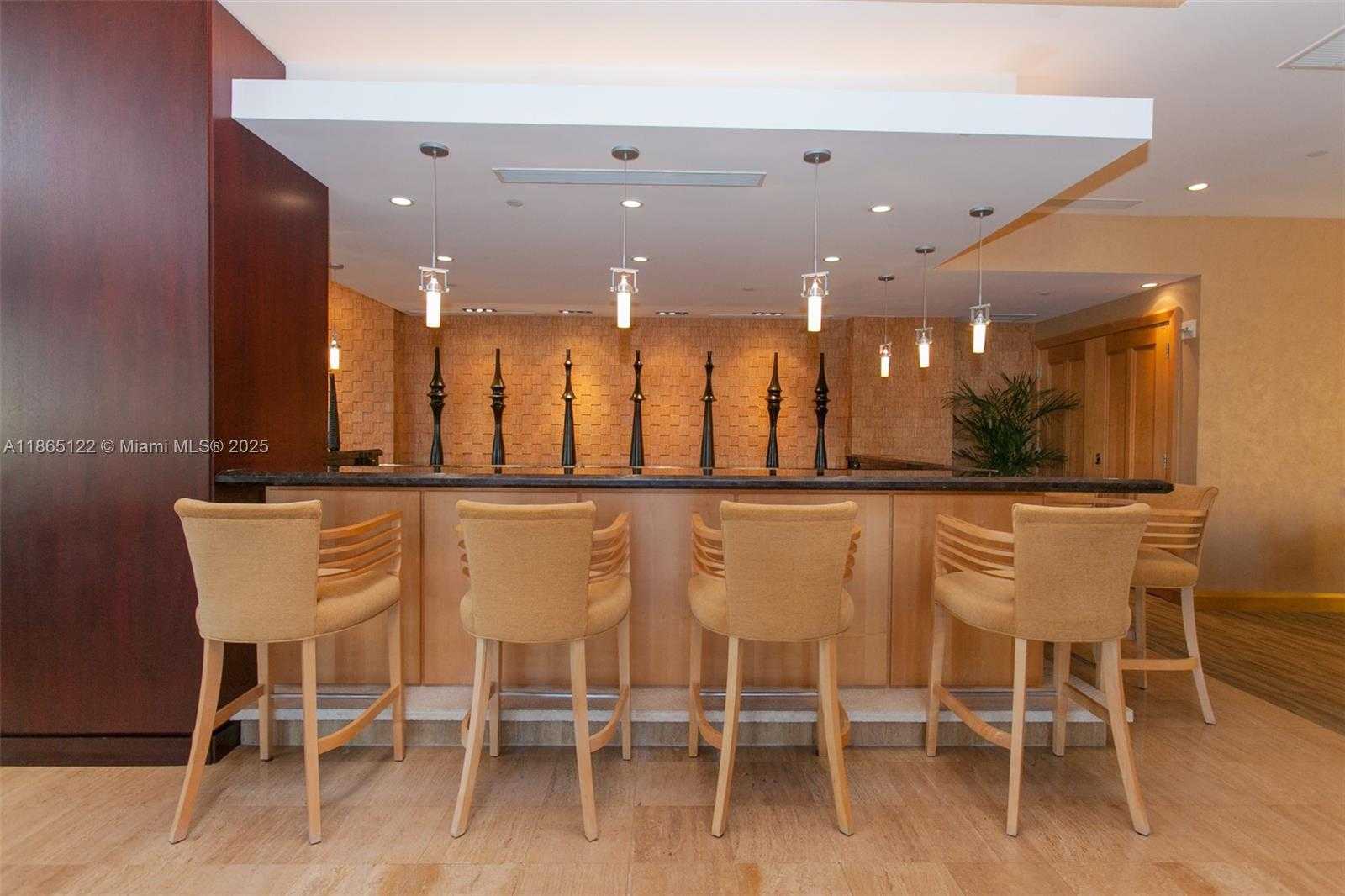 Small Image of 6000 ISLAND BLVD #707, Aventura Number 10