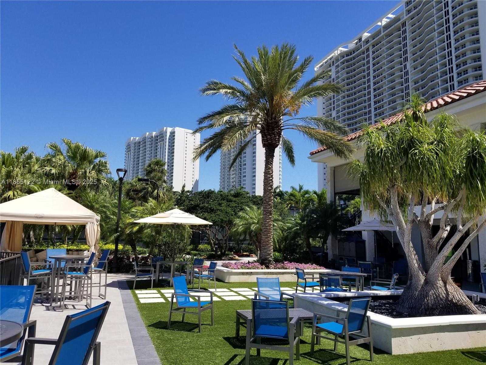 Small Image of 6000 ISLAND BLVD #707, Aventura Number 13