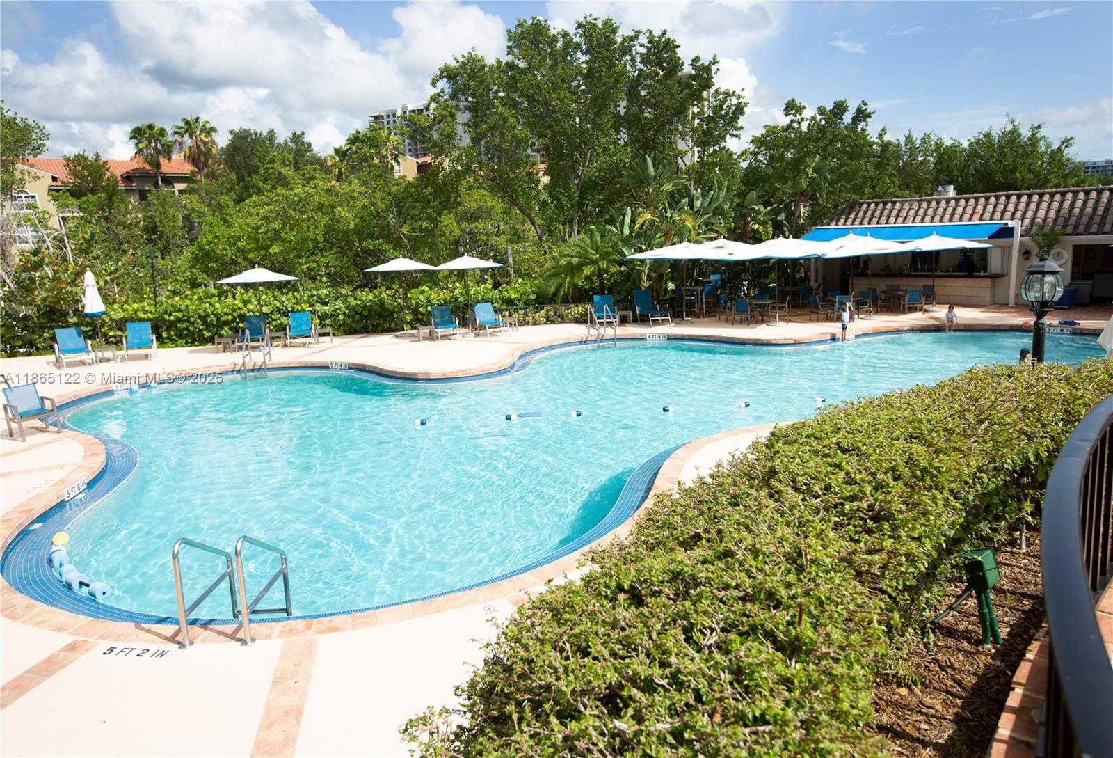Small Image of 6000 ISLAND BLVD #707, Aventura Number 28