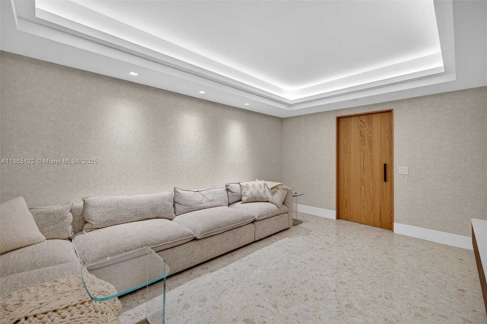 Small Image of 6000 ISLAND BLVD #707, Aventura Number 41