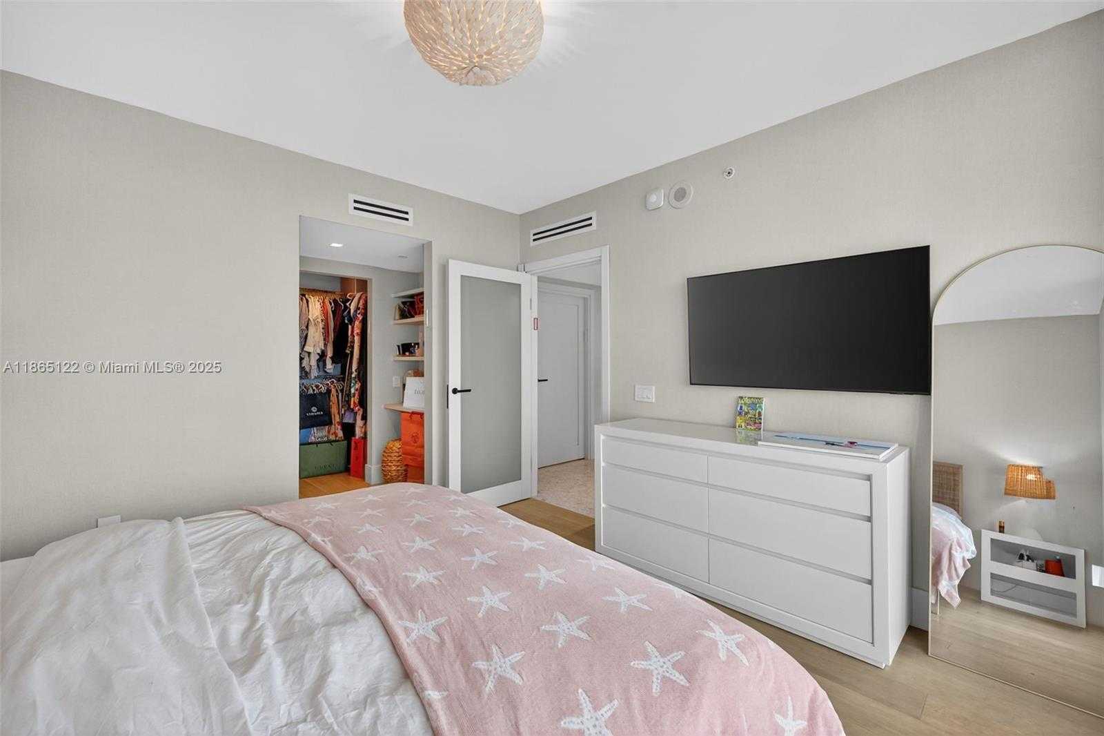 Small Image of 6000 ISLAND BLVD #707, Aventura Number 53