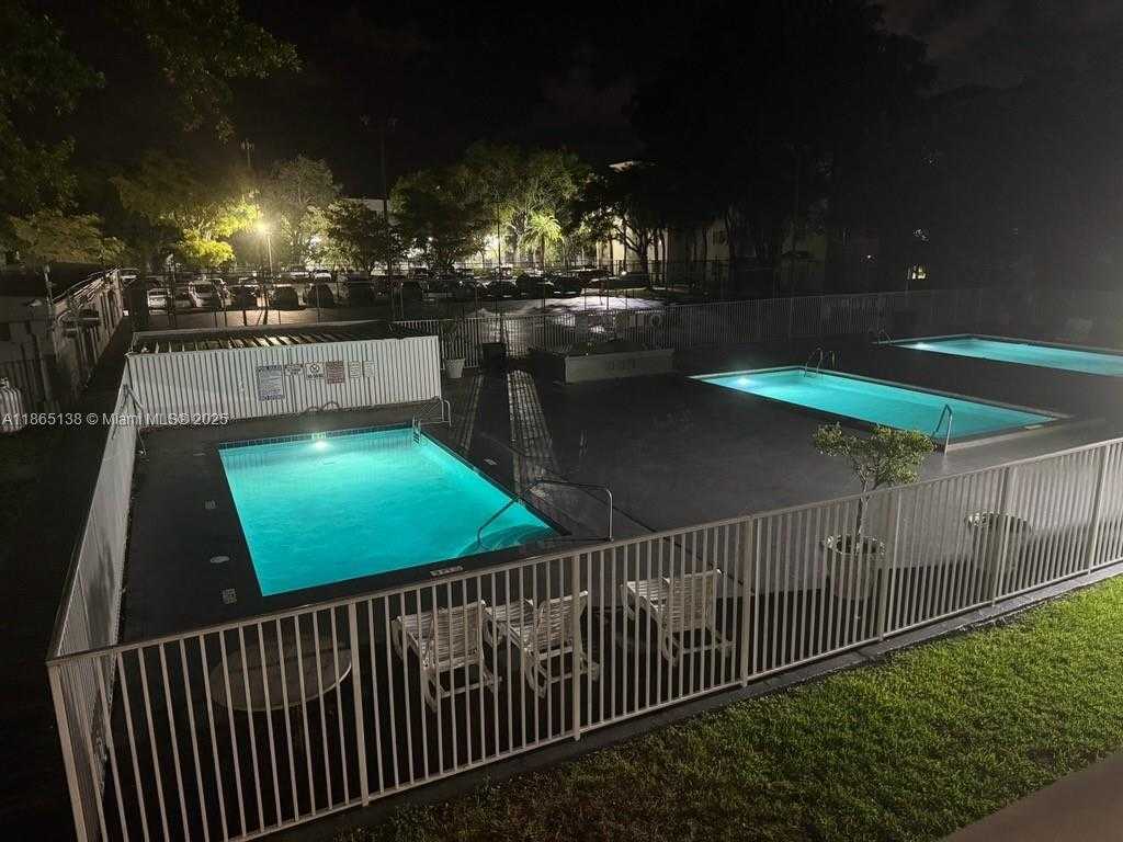 Small Image of 11040 SOUTH WEST 196TH ST #412, Cutler Bay Number 13