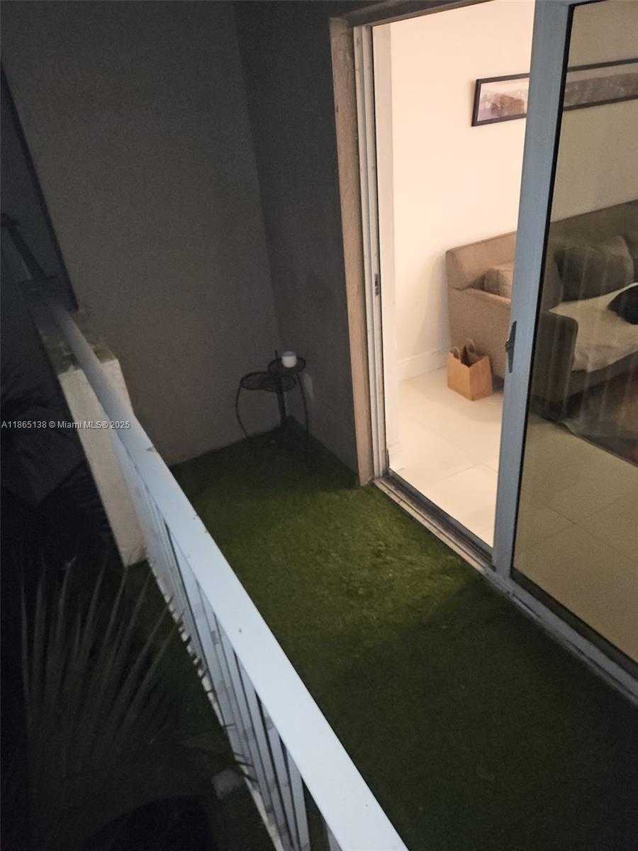 Small Image of 11040 SOUTH WEST 196TH ST #412, Cutler Bay Number 14