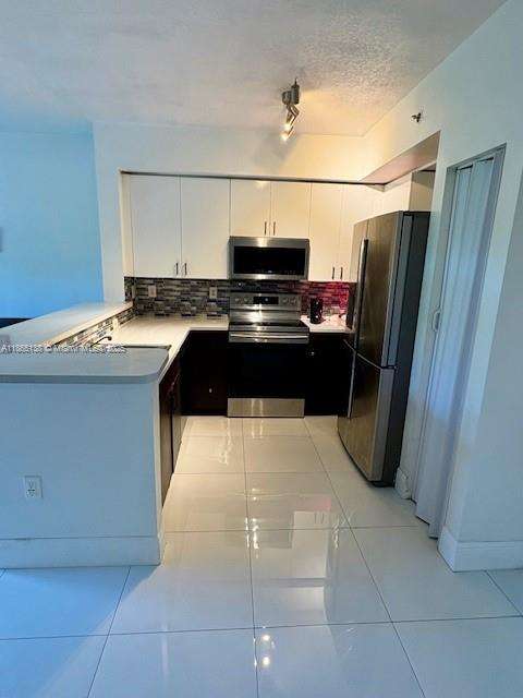 Small Image of 11040 SOUTH WEST 196TH ST #412, Cutler Bay Number 2