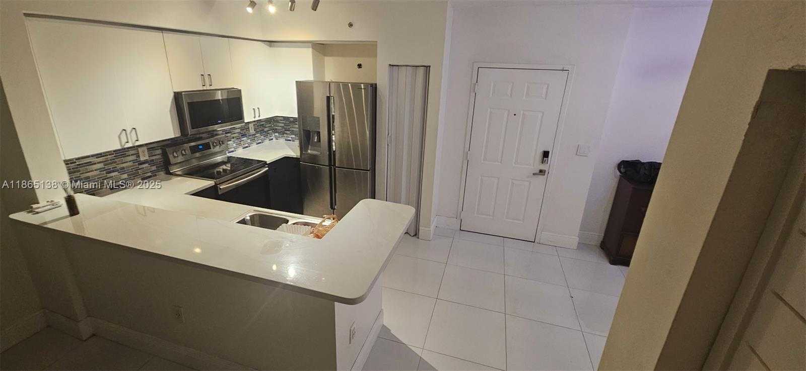 Small Image of 11040 SOUTH WEST 196TH ST #412, Cutler Bay Number 3