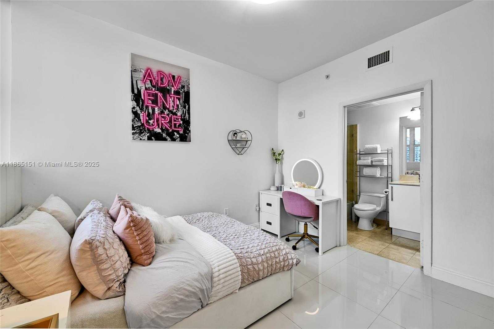 Small Image of 3330 NORTH EAST 190TH ST #1217, Aventura Number 15