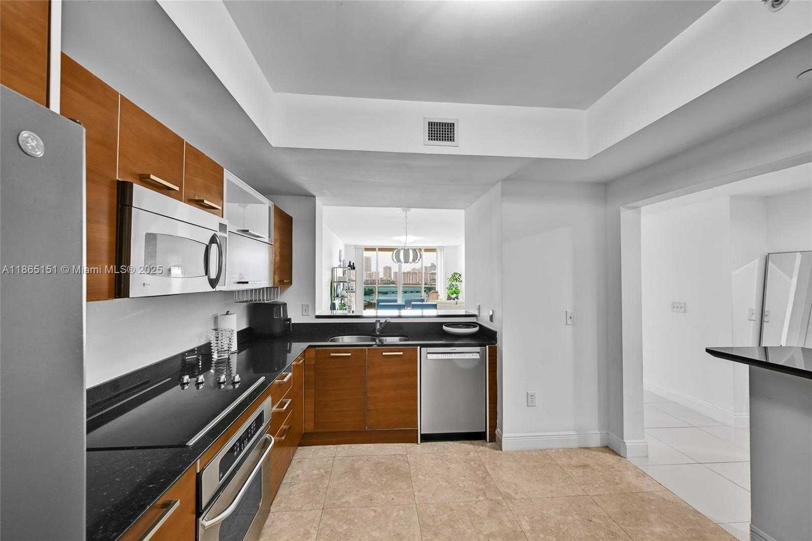 Small Image of 3330 NORTH EAST 190TH ST #1217, Aventura Number 21
