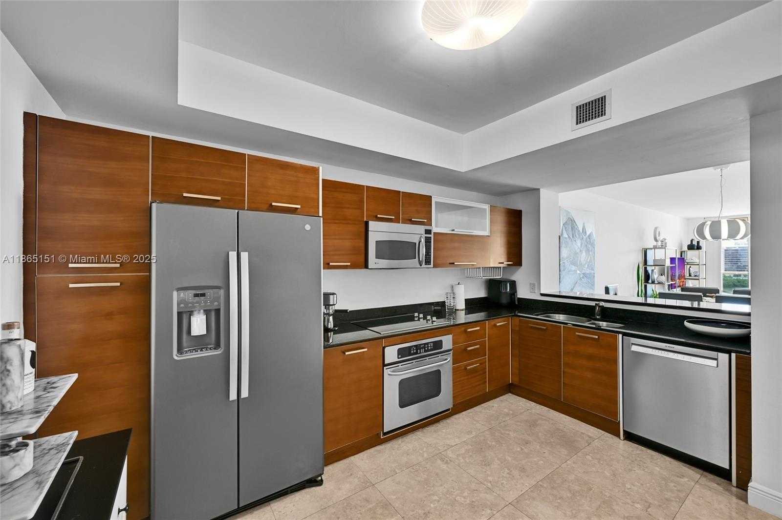 Small Image of 3330 NORTH EAST 190TH ST #1217, Aventura Number 22