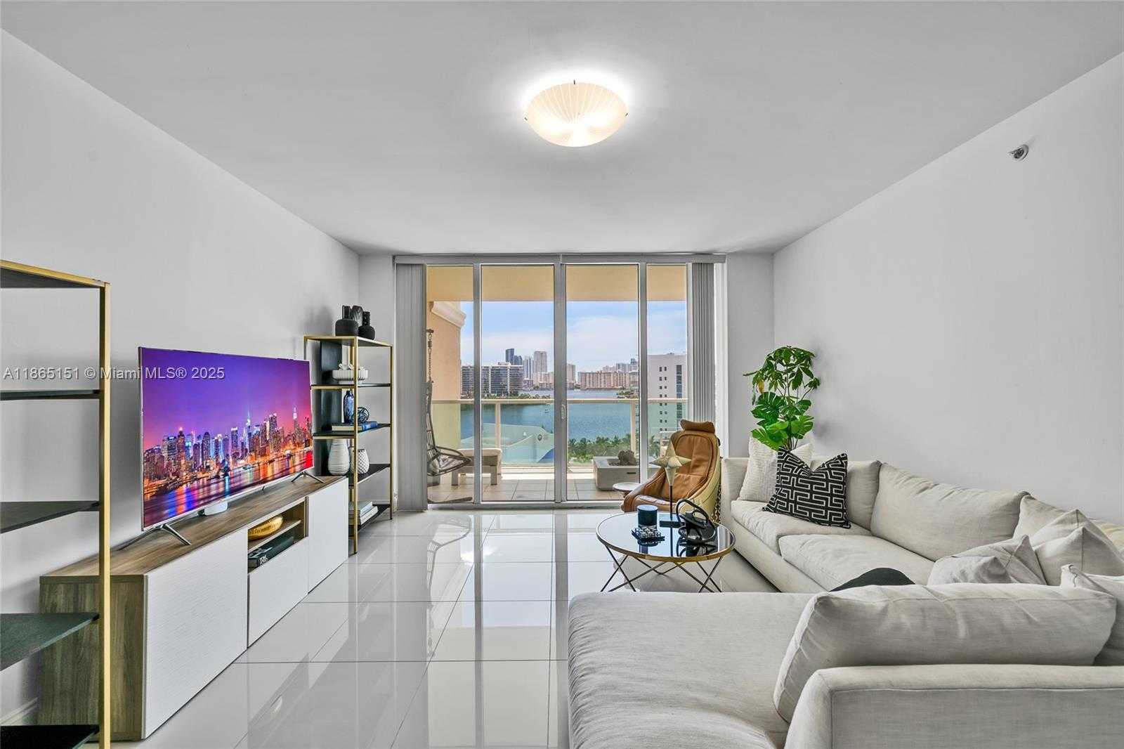 Small Image of 3330 NORTH EAST 190TH ST #1217, Aventura Number 4