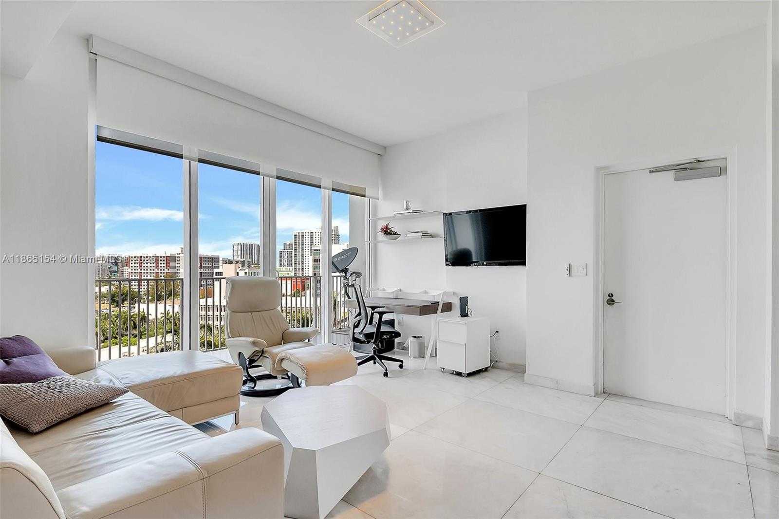 Small Image of 2020 NORTH BAYSHORE DR #1006, Miami Number 18