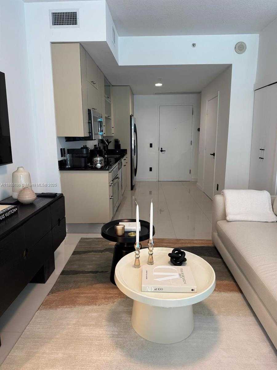 Small Image of 60 SOUTH WEST 13TH ST #1406, Miami Number 16