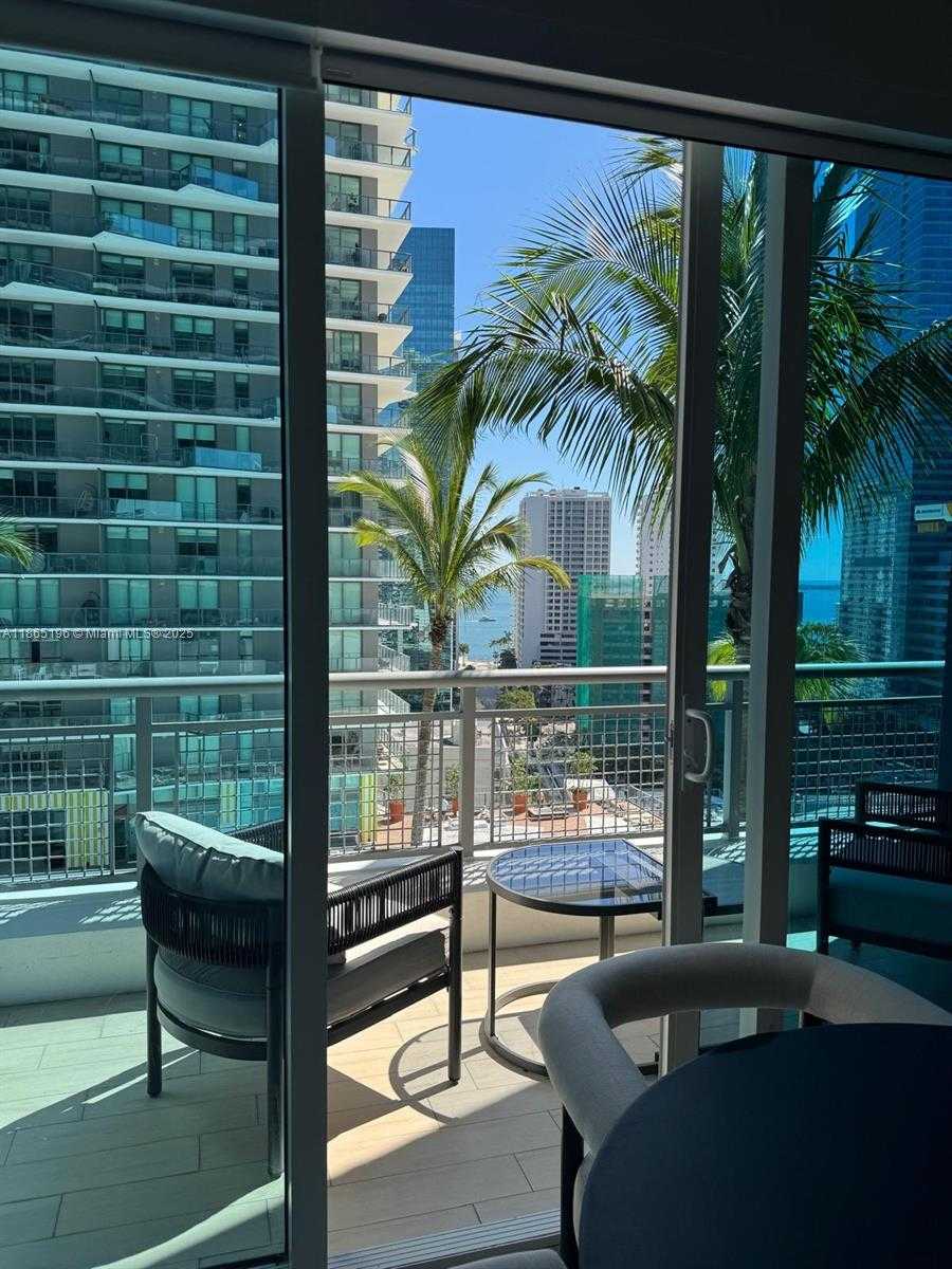 Small Image of 60 SOUTH WEST 13TH ST #1406, Miami Number 7