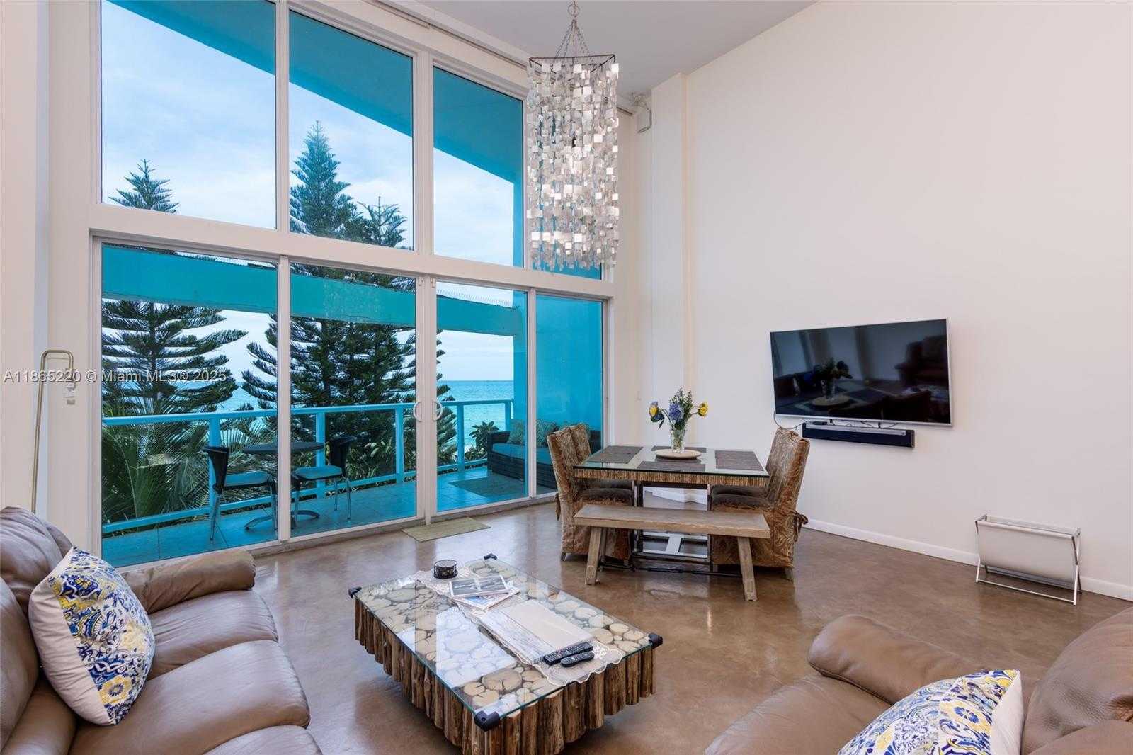 Small Image of 5445 COLLINS AVE #P2, Miami Beach Number 45