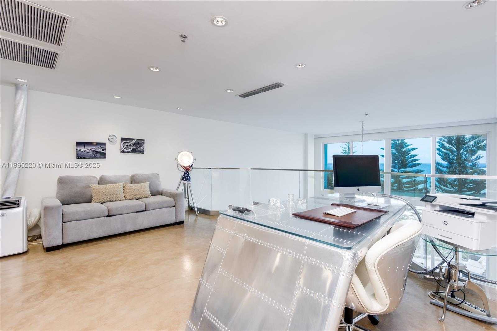 Small Image of 5445 COLLINS AVE #P2, Miami Beach Number 53