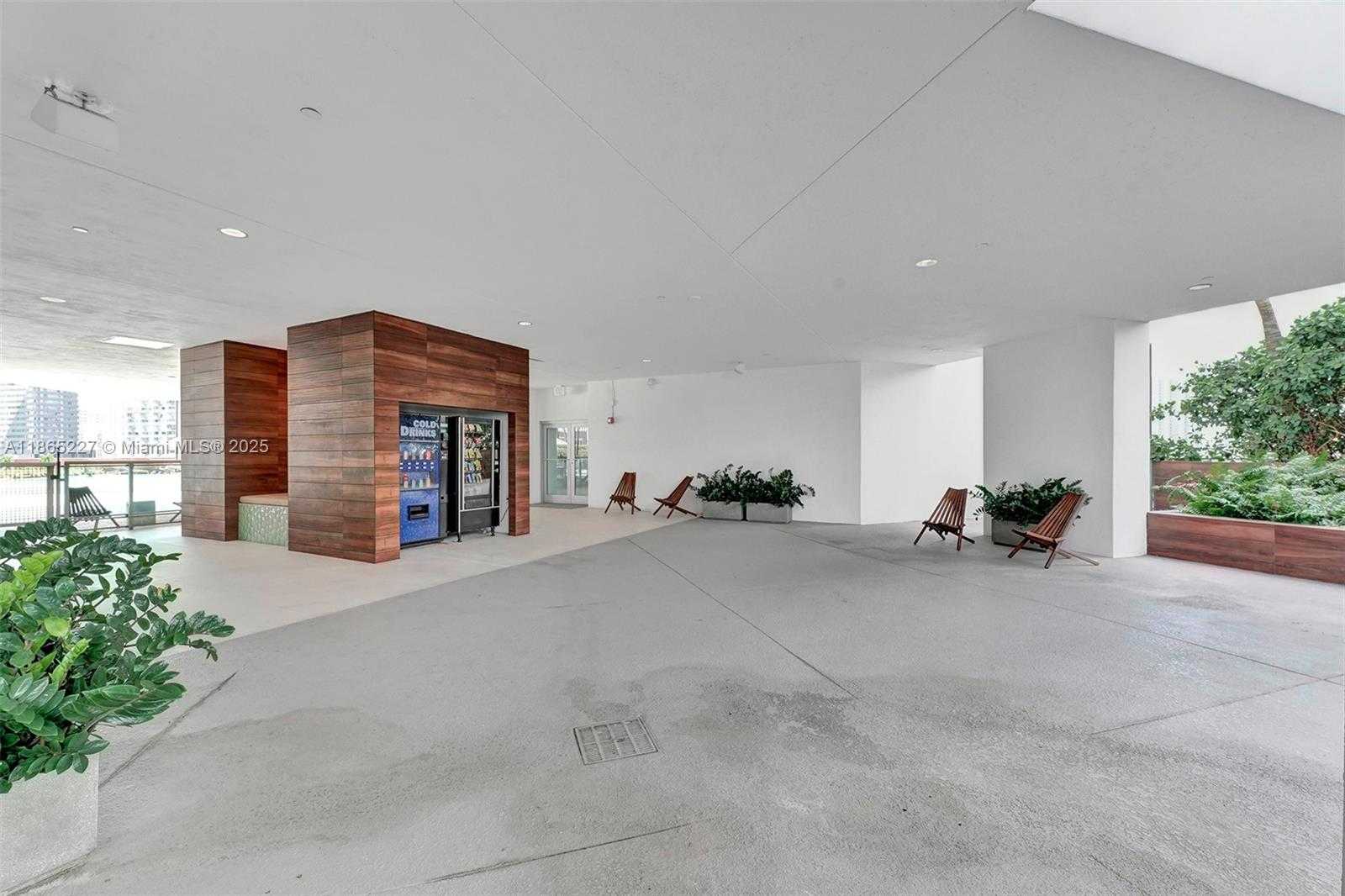 Small Image of 350 SOUTH MIAMI AVE #1403, Miami Number 38