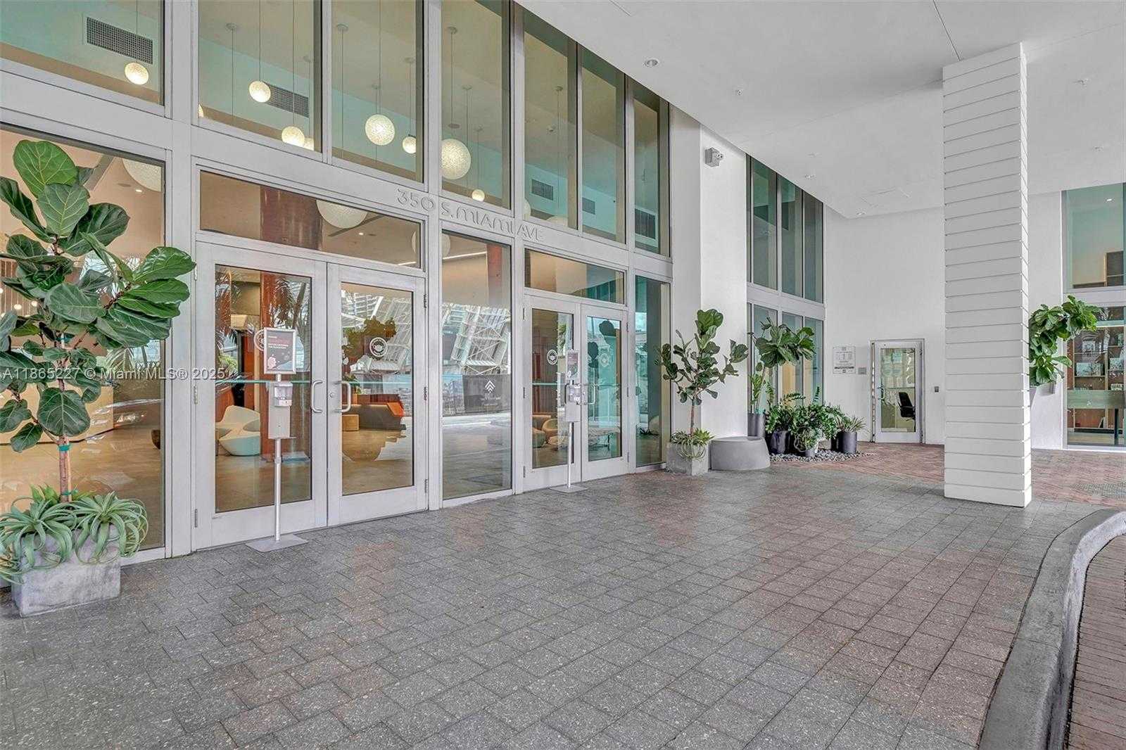 Small Image of 350 SOUTH MIAMI AVE #1403, Miami Number 44