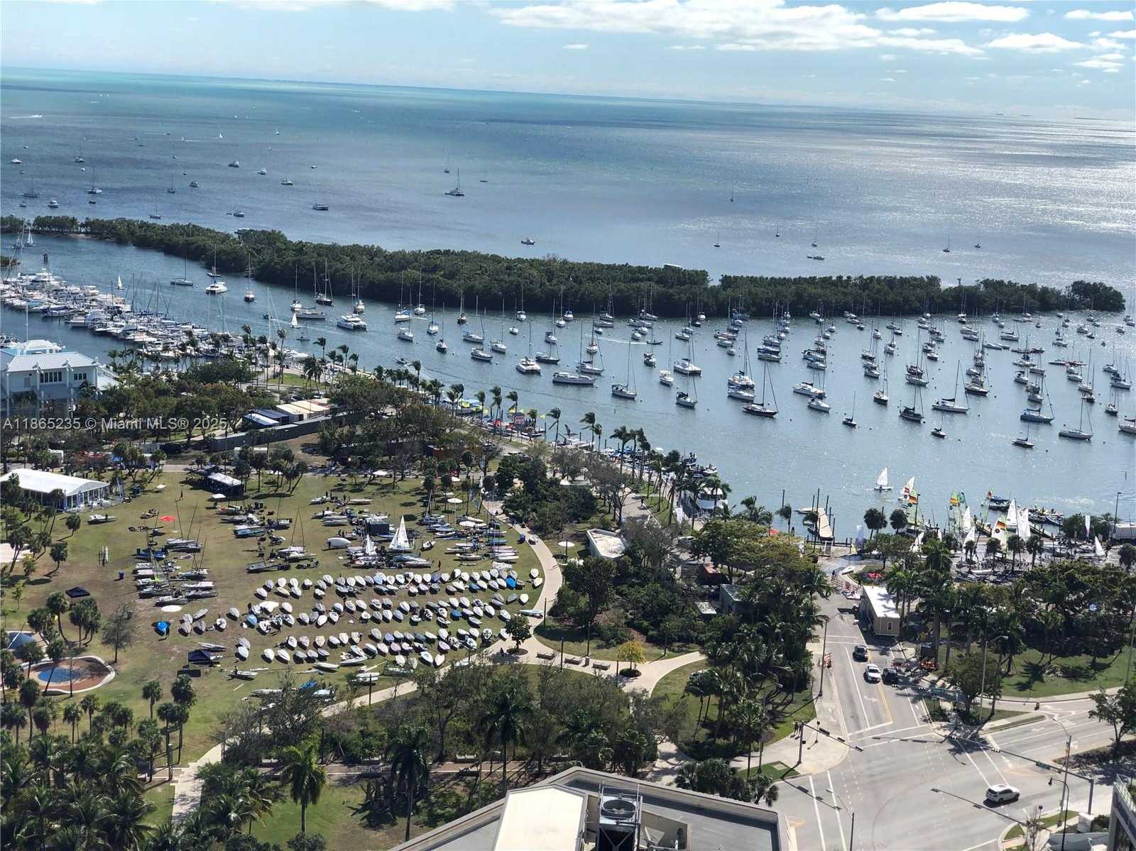 Small Image of 2669 SOUTH BAYSHORE DR #PH1-N, Coconut Grove Number 11