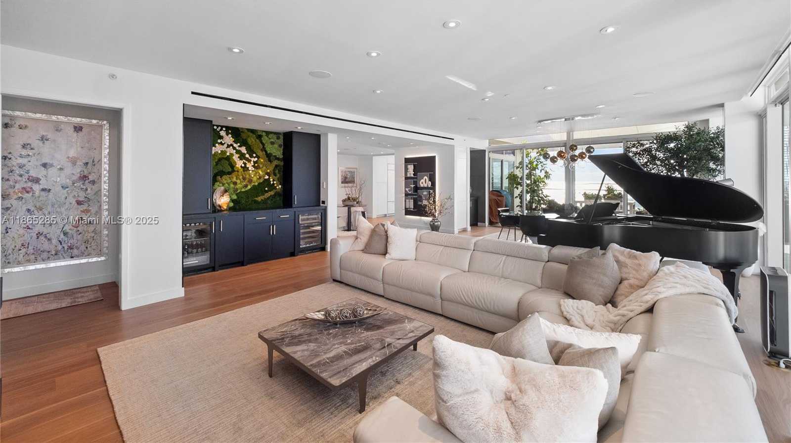 Small Image of 19707 TURNBERRY WAY #TS-3, Aventura Number 11