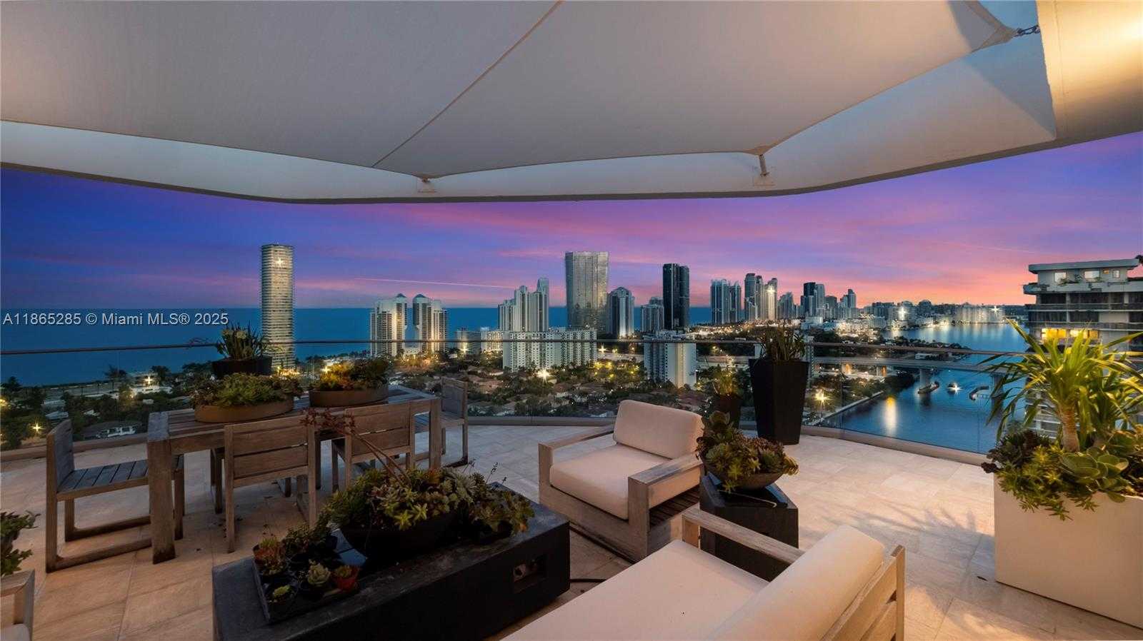 Small Image of 19707 TURNBERRY WAY #TS-3, Aventura Number 2