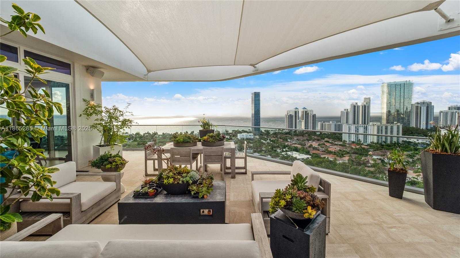 Small Image of 19707 TURNBERRY WAY #TS-3, Aventura Number 20