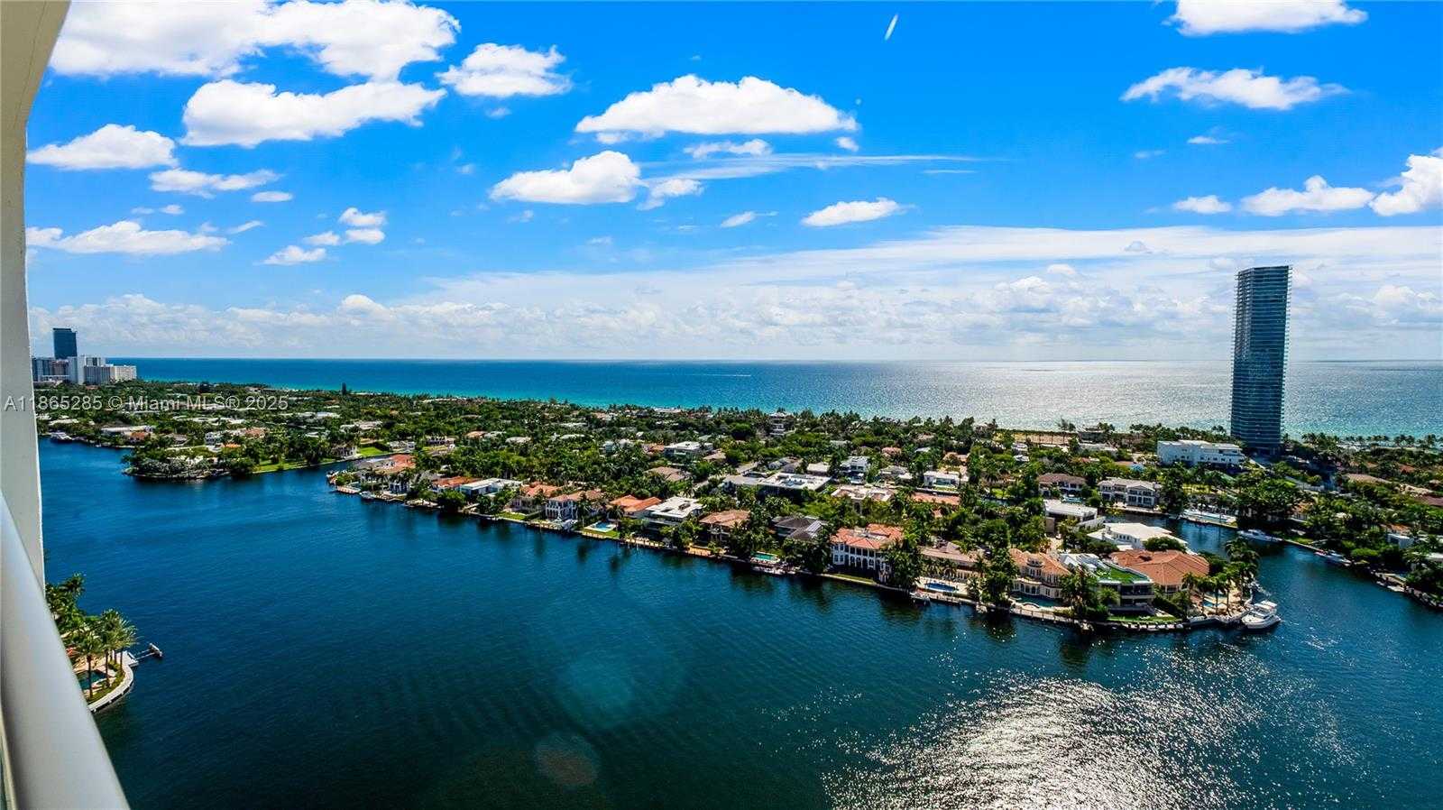Small Image of 19707 TURNBERRY WAY #TS-3, Aventura Number 29