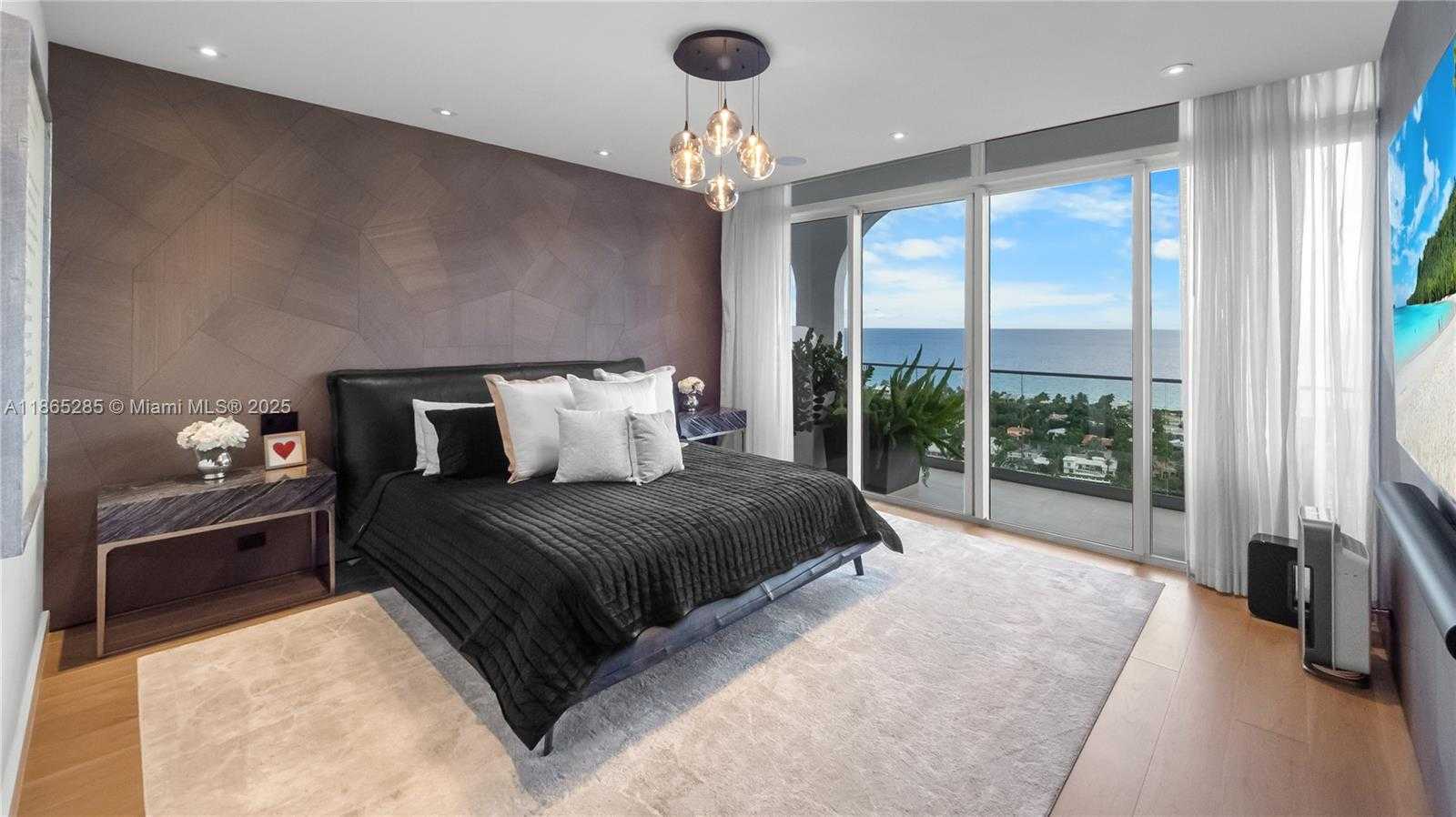 Small Image of 19707 TURNBERRY WAY #TS-3, Aventura Number 30