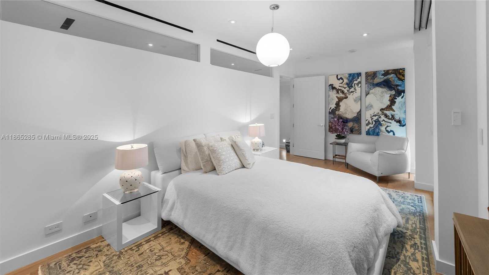 Small Image of 19707 TURNBERRY WAY #TS-3, Aventura Number 45
