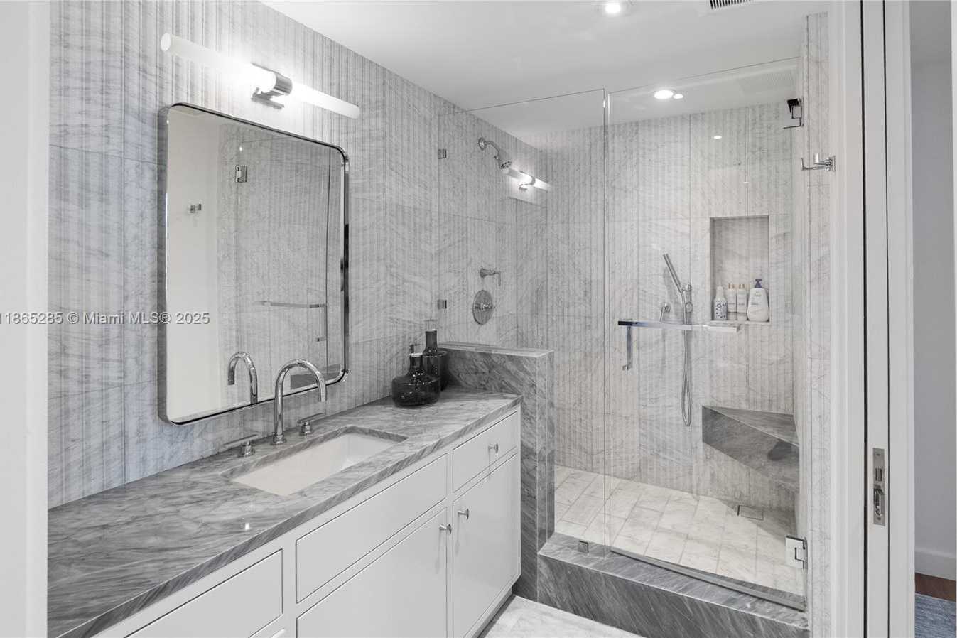 Small Image of 19707 TURNBERRY WAY #TS-3, Aventura Number 46