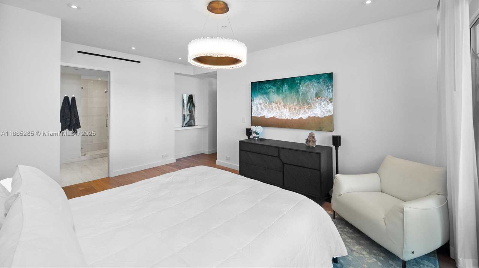 Small Image of 19707 TURNBERRY WAY #TS-3, Aventura Number 49