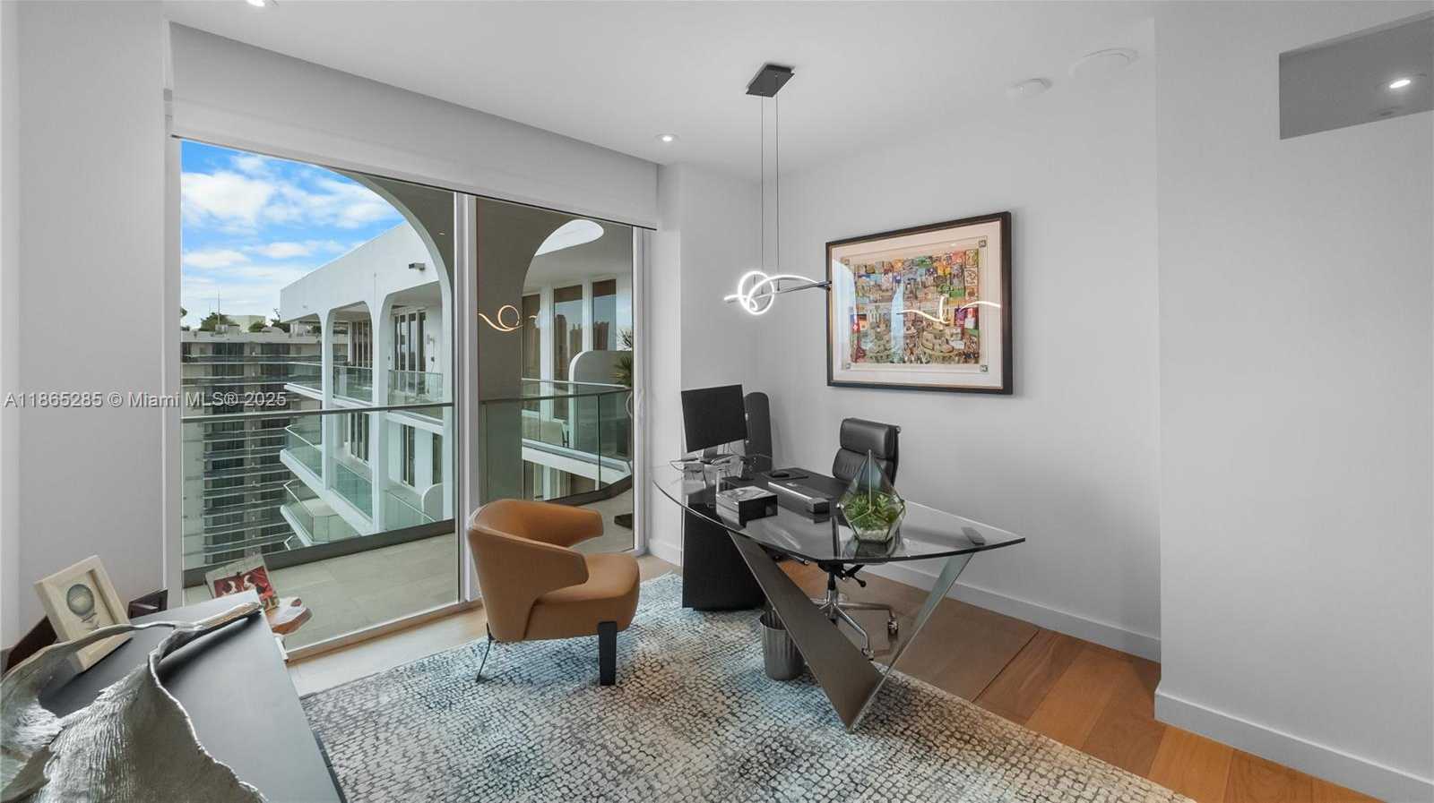 Small Image of 19707 TURNBERRY WAY #TS-3, Aventura Number 53