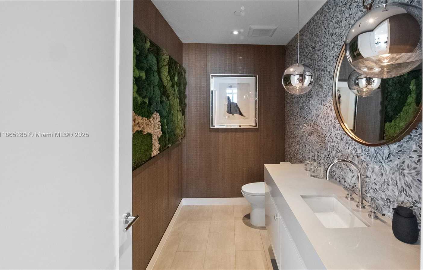 Small Image of 19707 TURNBERRY WAY #TS-3, Aventura Number 55