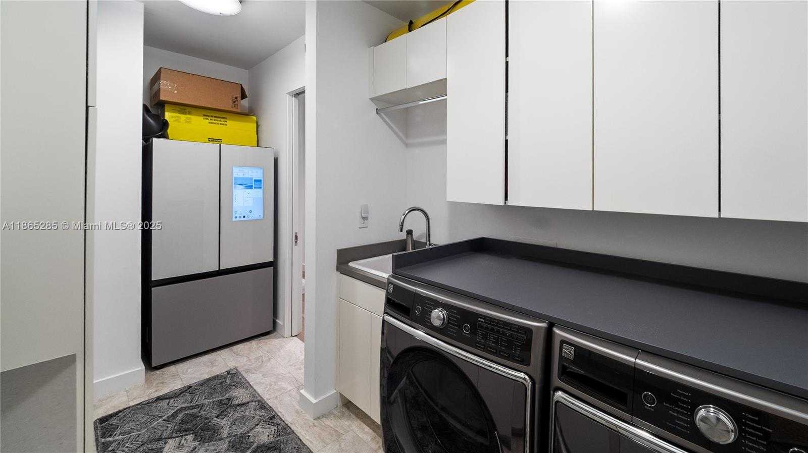 Small Image of 19707 TURNBERRY WAY #TS-3, Aventura Number 57