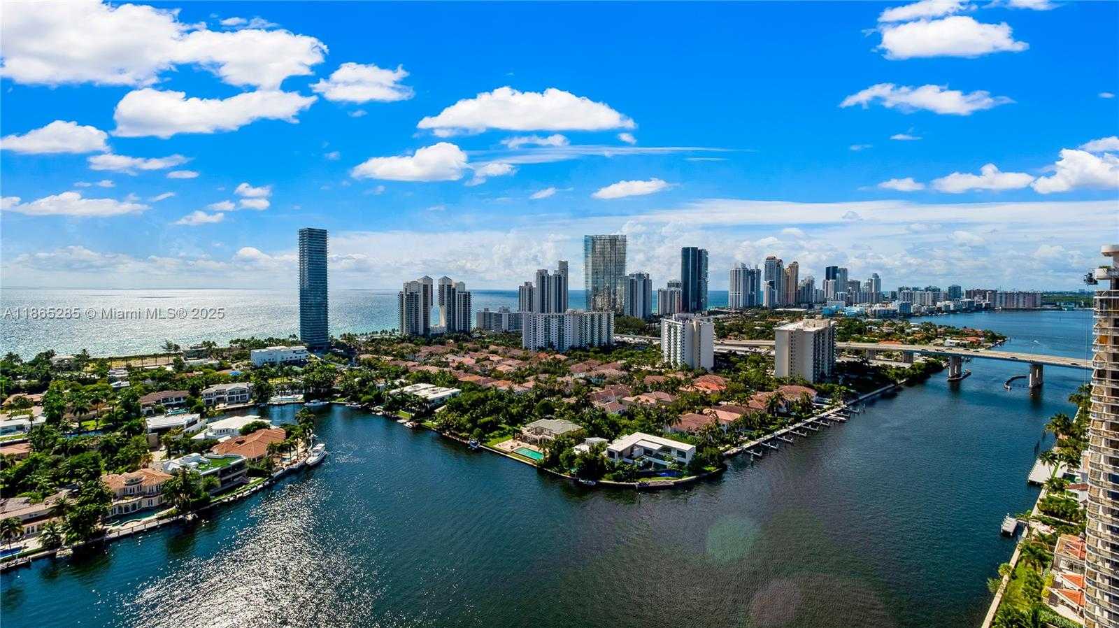 Small Image of 19707 TURNBERRY WAY #TS-3, Aventura Number 69