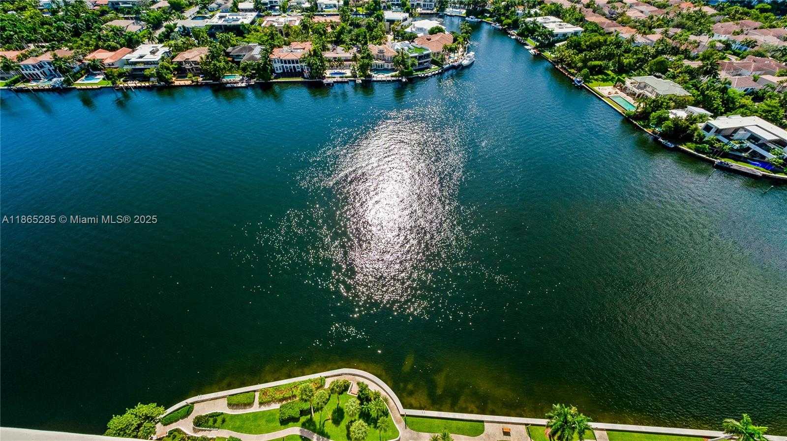 Small Image of 19707 TURNBERRY WAY #TS-3, Aventura Number 70