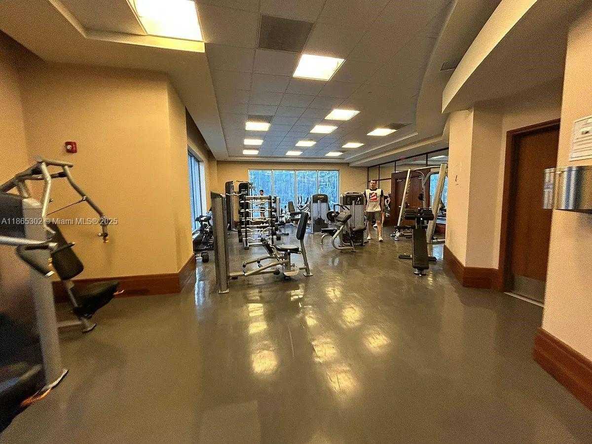 Small Image of 1060 BRICKELL AVE #3309, Miami Number 11