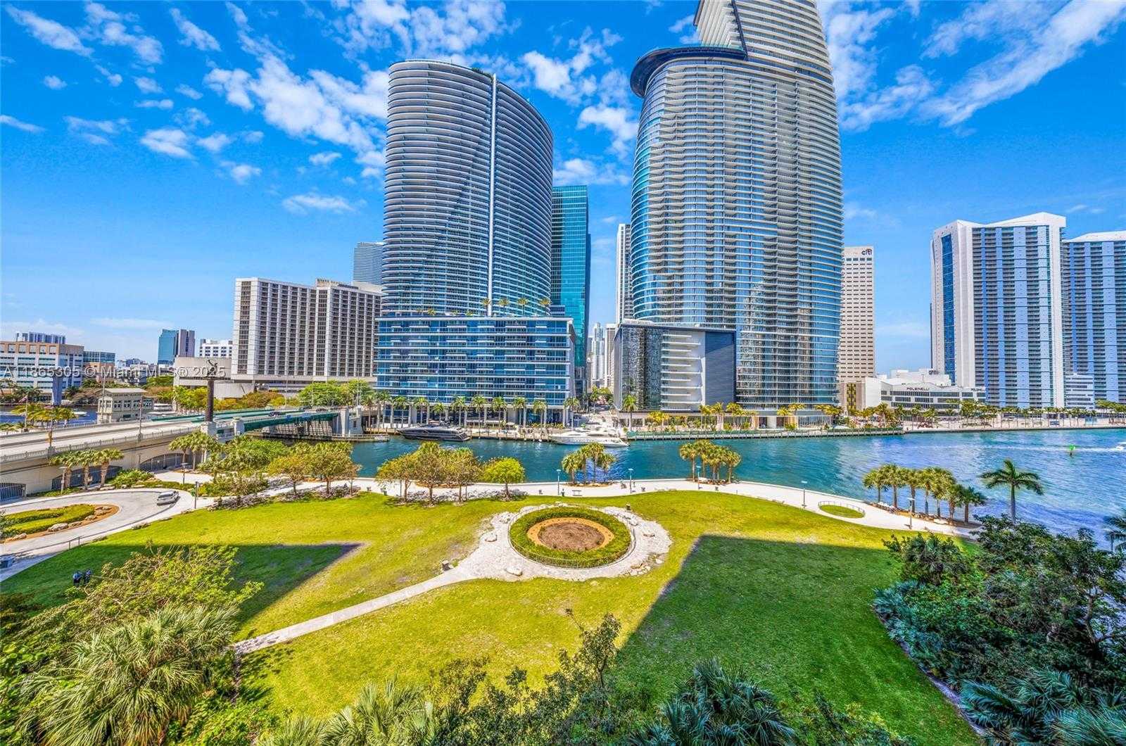 Small Image of 475 BRICKELL AVE #712-714, Miami Number 27