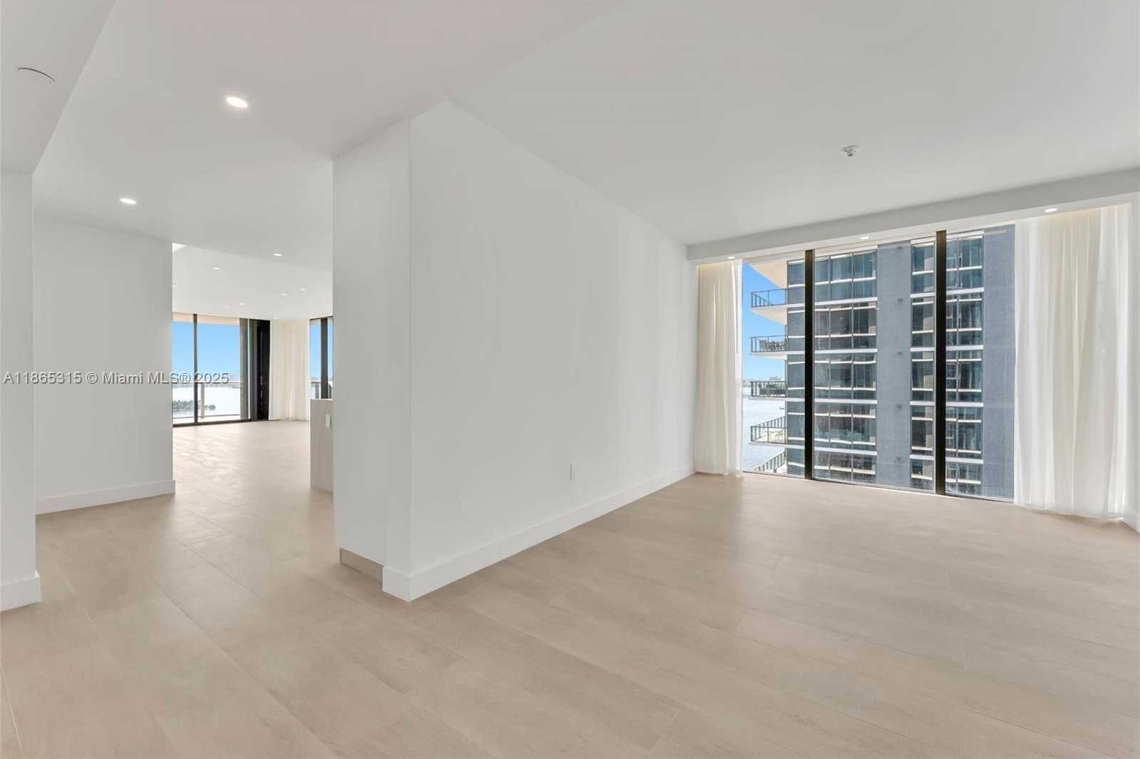 Small Image of 700 NORTH EAST 24TH ST #1207, Miami Number 10