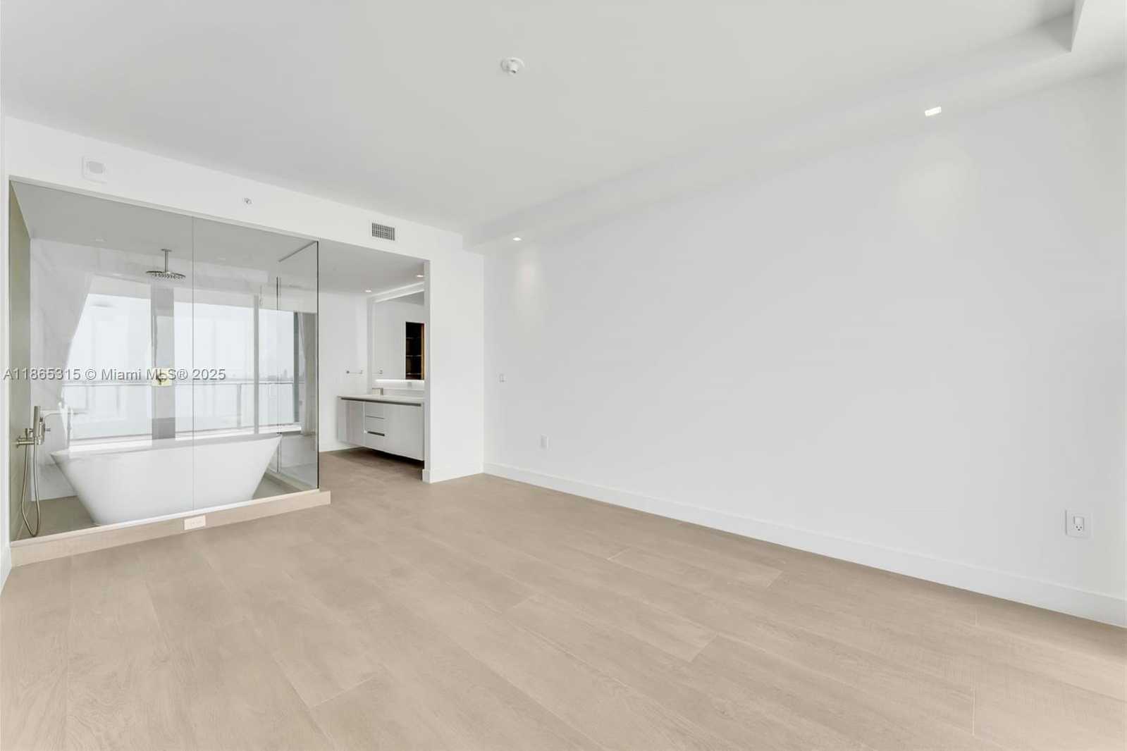 Small Image of 700 NORTH EAST 24TH ST #1207, Miami Number 23