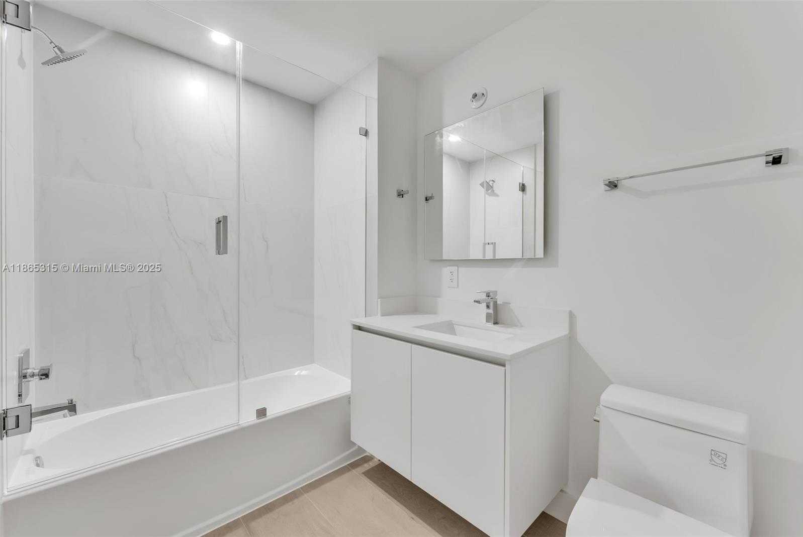 Small Image of 700 NORTH EAST 24TH ST #1207, Miami Number 25