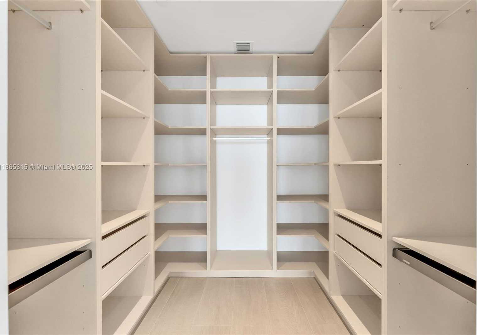 Small Image of 700 NORTH EAST 24TH ST #1207, Miami Number 29