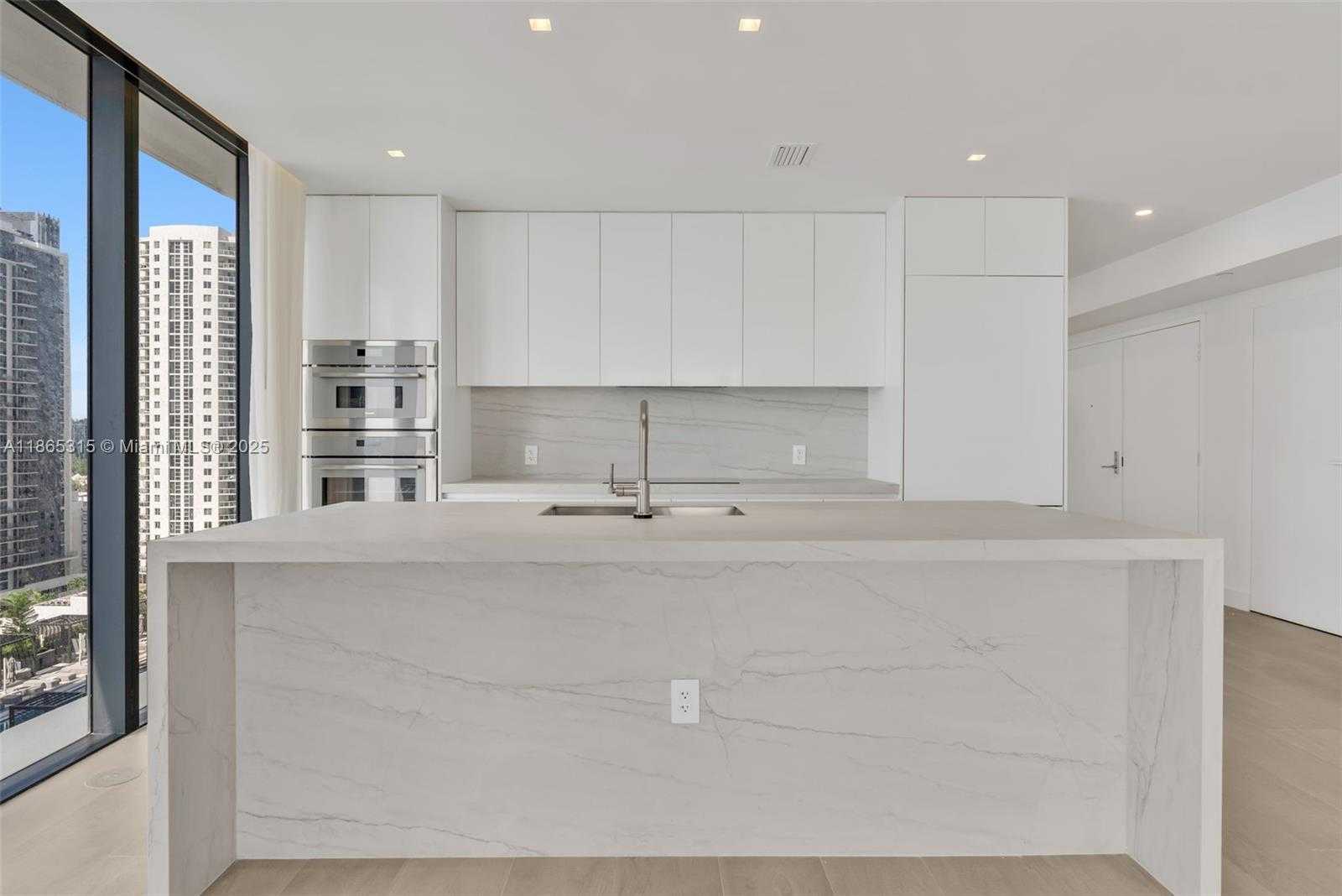 Small Image of 700 NORTH EAST 24TH ST #1207, Miami Number 8