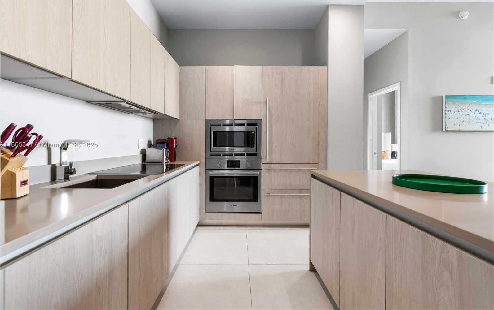 Small Image of 4111 SOUTH OCEAN DR #702, Hollywood Number 14