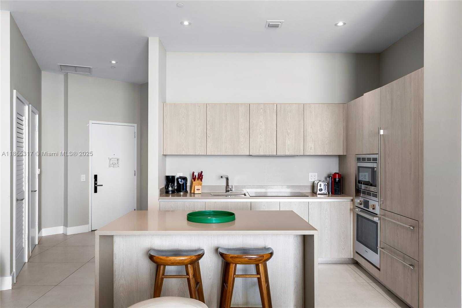 Small Image of 4111 SOUTH OCEAN DR #702, Hollywood Number 8