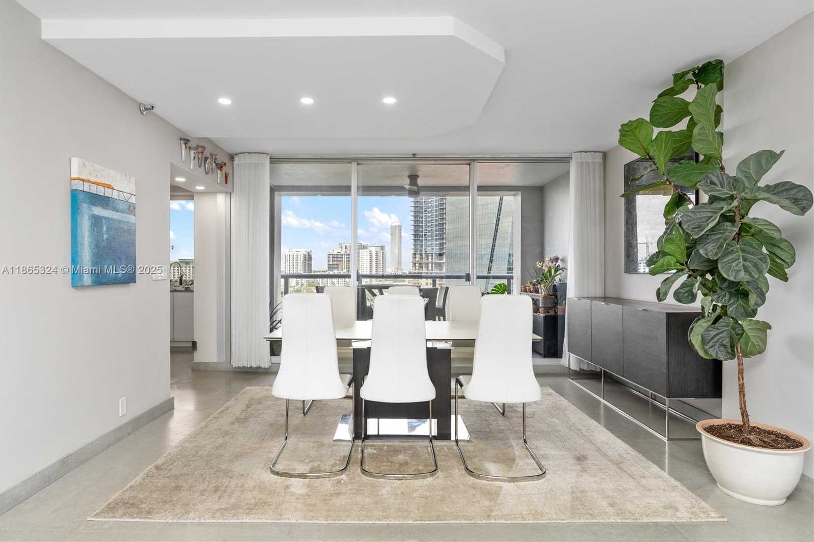 Small Image of 1541 BRICKELL AVE #A1202, Miami Number 17