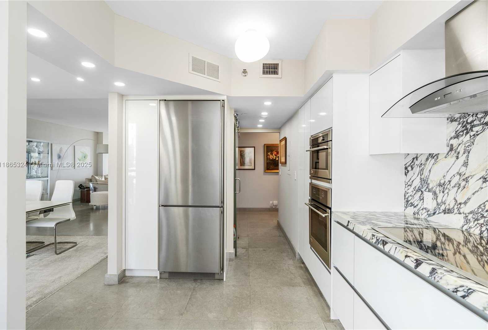 Small Image of 1541 BRICKELL AVE #A1202, Miami Number 34