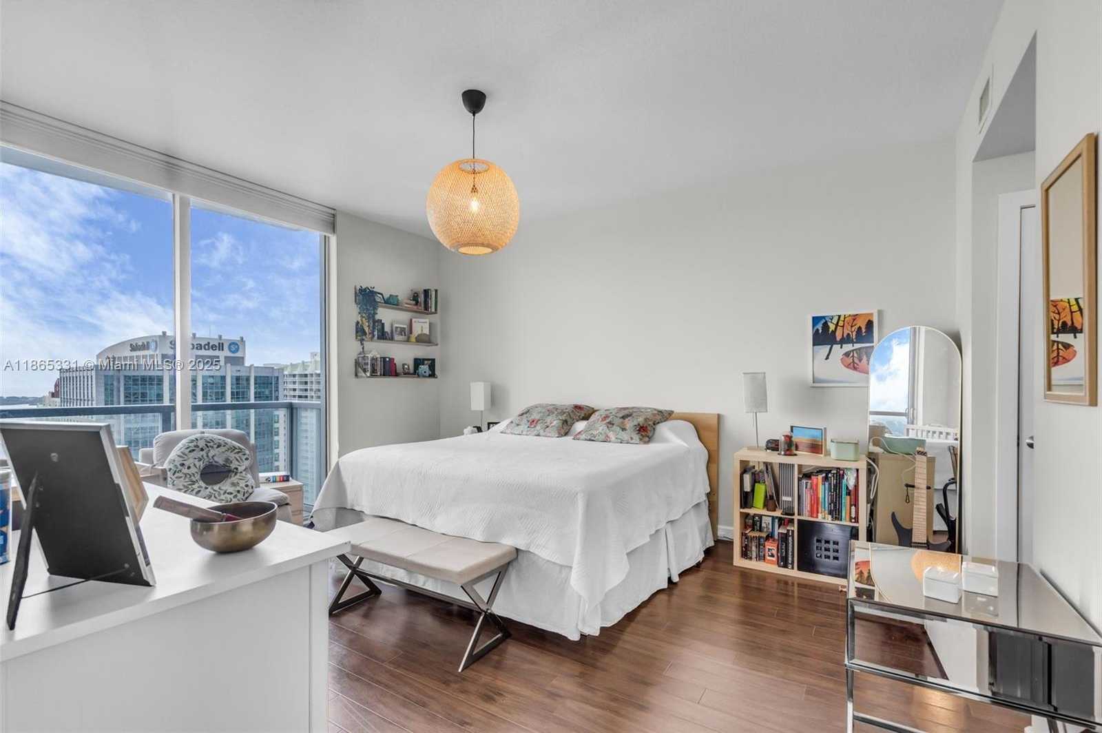 Small Image of 1060 BRICKELL AVE #3601, Miami Number 8