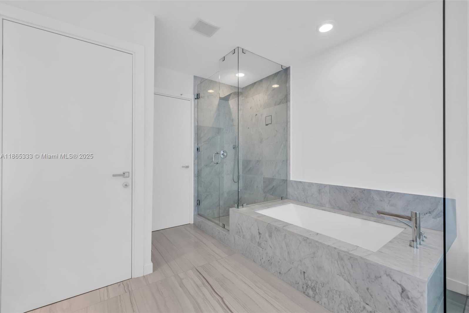 Small Image of 480 NORTH EAST 31ST ST #4503, Miami Number 16