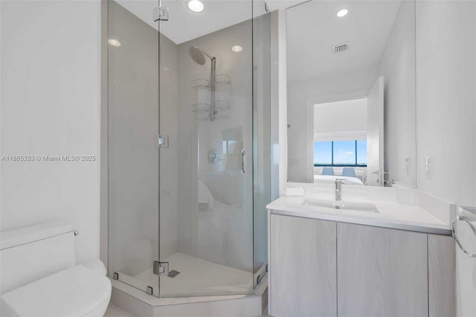 Small Image of 480 NORTH EAST 31ST ST #4503, Miami Number 22